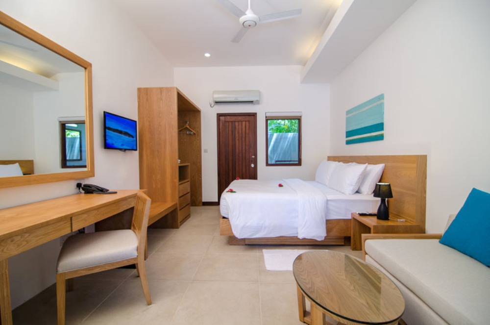 content/hotel/Summer Island Maldives/Accommodation/Economy Garden Room/SummerIsland-Acc-GardenRoom-04.jpg
